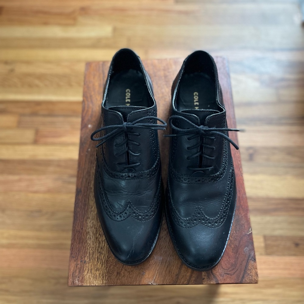 Cole Haan Black Leather Oxford Shoes with Brogue Detailing